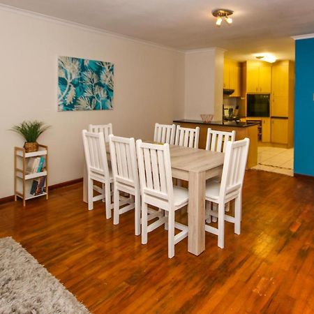 קייפטאון Holiday Home In Sea Point, Fresnaye מראה חיצוני תמונה