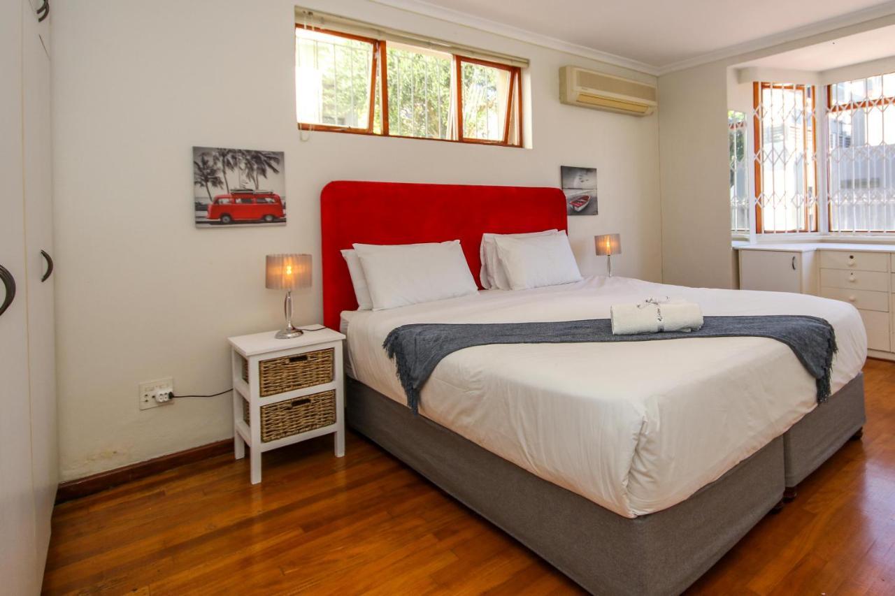 קייפטאון Holiday Home In Sea Point, Fresnaye מראה חיצוני תמונה