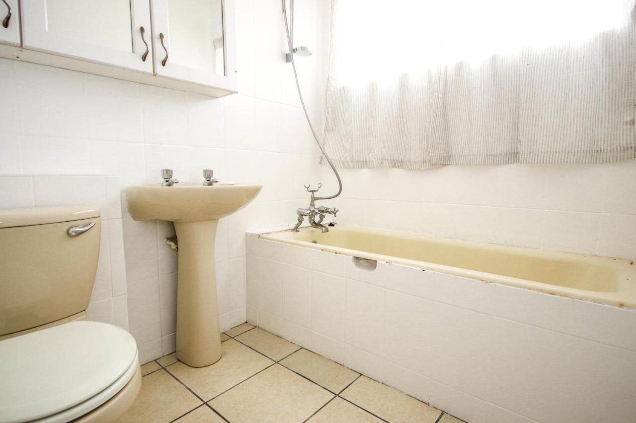 קייפטאון Holiday Home In Sea Point, Fresnaye מראה חיצוני תמונה